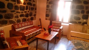 1 bedroom, soundproofing, iron/ironing board, free WiFi - Old Tatev (Tatev)