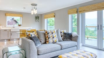 Chalet | Living room | TV
