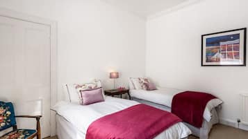 Casa de campo, várias camas | 2 quartos, ferros/tábuas de passar roupa, Wi-Fi de cortesia