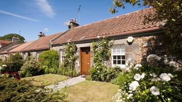 Cottage, Multiple Beds | Front of property