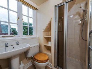 Bathroom - Glenconner House (North Berwick)