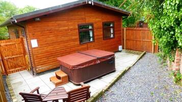 Cabin, 1 King Bed | Exterior