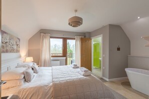 Cabaña, varias camas | 4 habitaciones, tabla de planchar con plancha y wifi gratis