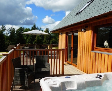 Cabin, Multiple Beds | Terrace/patio