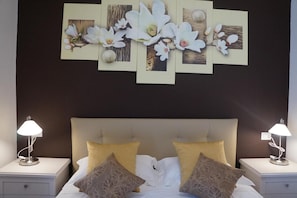 1 bedroom, premium bedding, in-room safe, individually furnished
