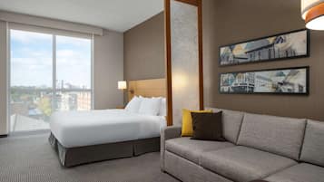 Premium bedding, down comforters, desk, blackout drapes