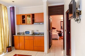 Dapur pribadi | Lemari es, microwave, dan mesin pembuat kopi/teh