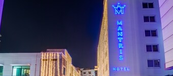 Mantris Hotel