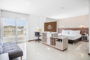 Studiosvit Deluxe | Sängtillbehör av högsta kvalitet, skrivbord och arbetsyta för laptop