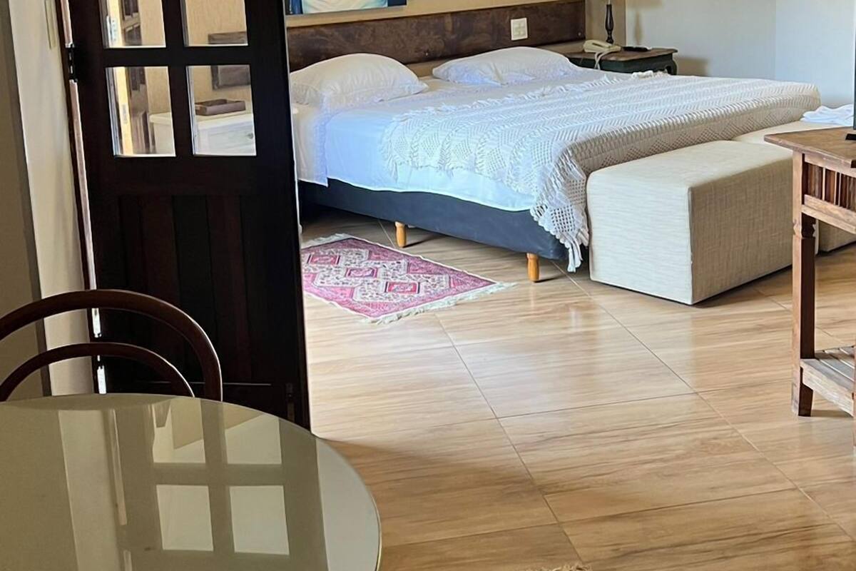 premium room | 1 bedroom, egyptian cotton sheets, premium bedding, minibar