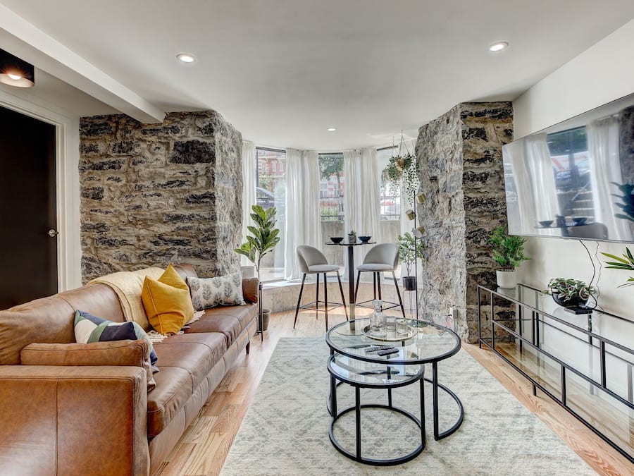 Comfort Apartment (Unit SS2) | Living area | Flat-screen TV