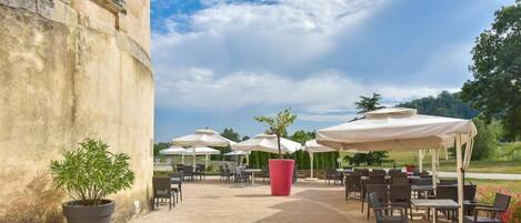 Restauration en plein air