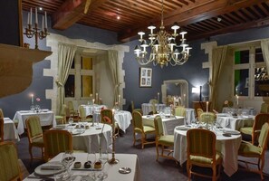 Dining - Hôtel Golf Château de Chailly (Chailly sur Armançon)