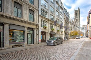 Exterior - Saint Sulpice Lofts by Bakan - Old Montreal (Montreal)