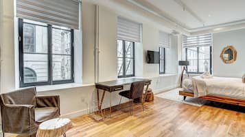 Exclusive Apartment, 3 Bedrooms (Unit 1) | Egyptian cotton sheets, premium bedding, minibar, individually decorated