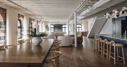 Saint Sulpice Lofts by Bakan - Old Montreal