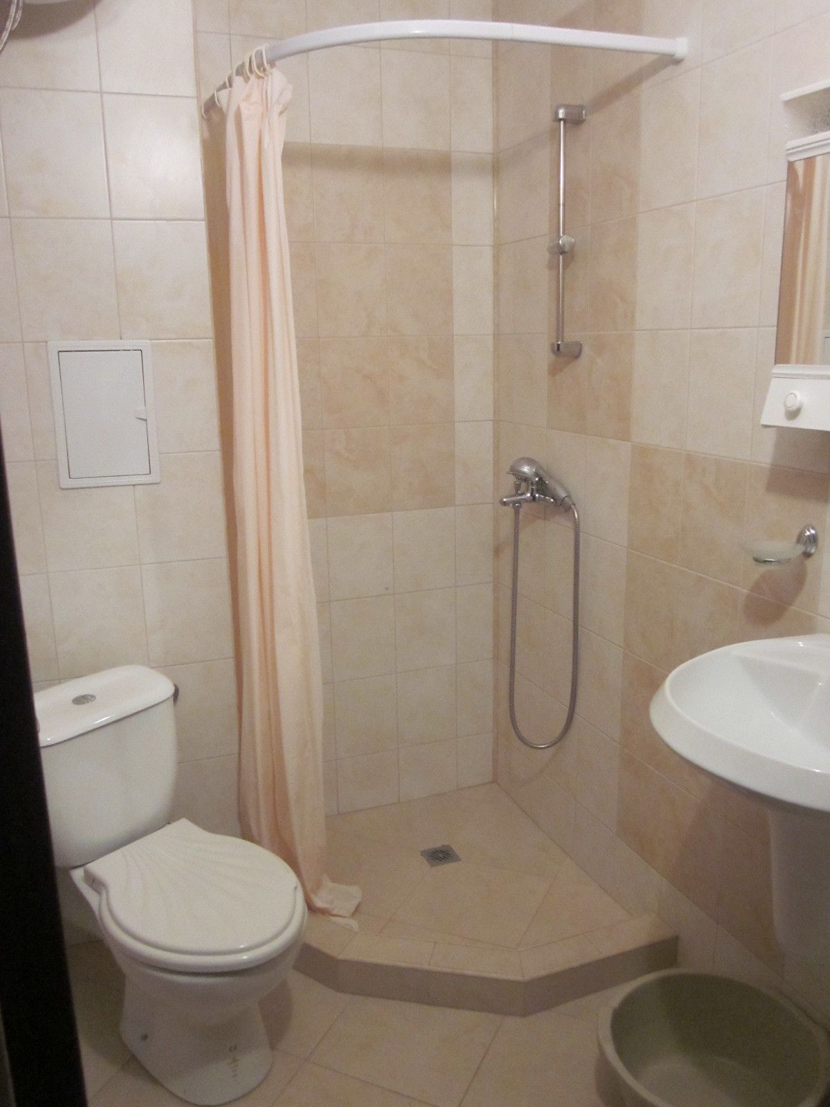 studio, balcony | iron/ironing board, cots/infant beds, free wifi, bed sheets