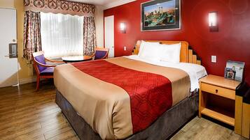Desk, iron/ironing board (on request), WiFi (free), bed sheets
