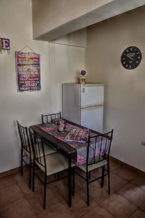 Romantic Penthouse, 1 Bedroom, Kitchenette, City View | In-room dining - Cozy Loft (Mesolongi)