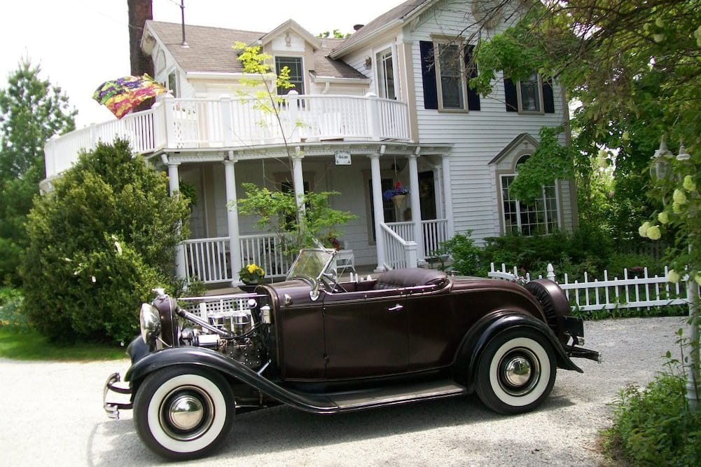 Martha's Vineyard Bed & Breakfast