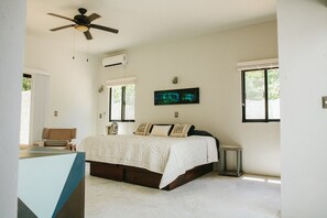 Comfort House, 4 Bedrooms, Pool View