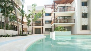 Alberca al aire libre 