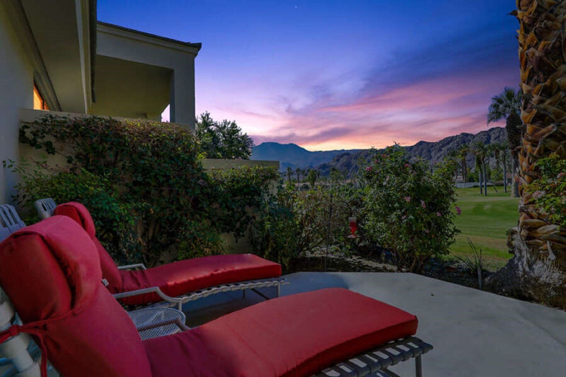 180LQ PGA WEST 2 BEDROOM 2 BATH CONDO WITH VIEWS OF THE SANTA ROSA MOUNTAINS