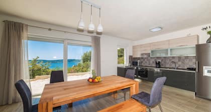 Ferienhaus Goldy Trogir-Čiovo