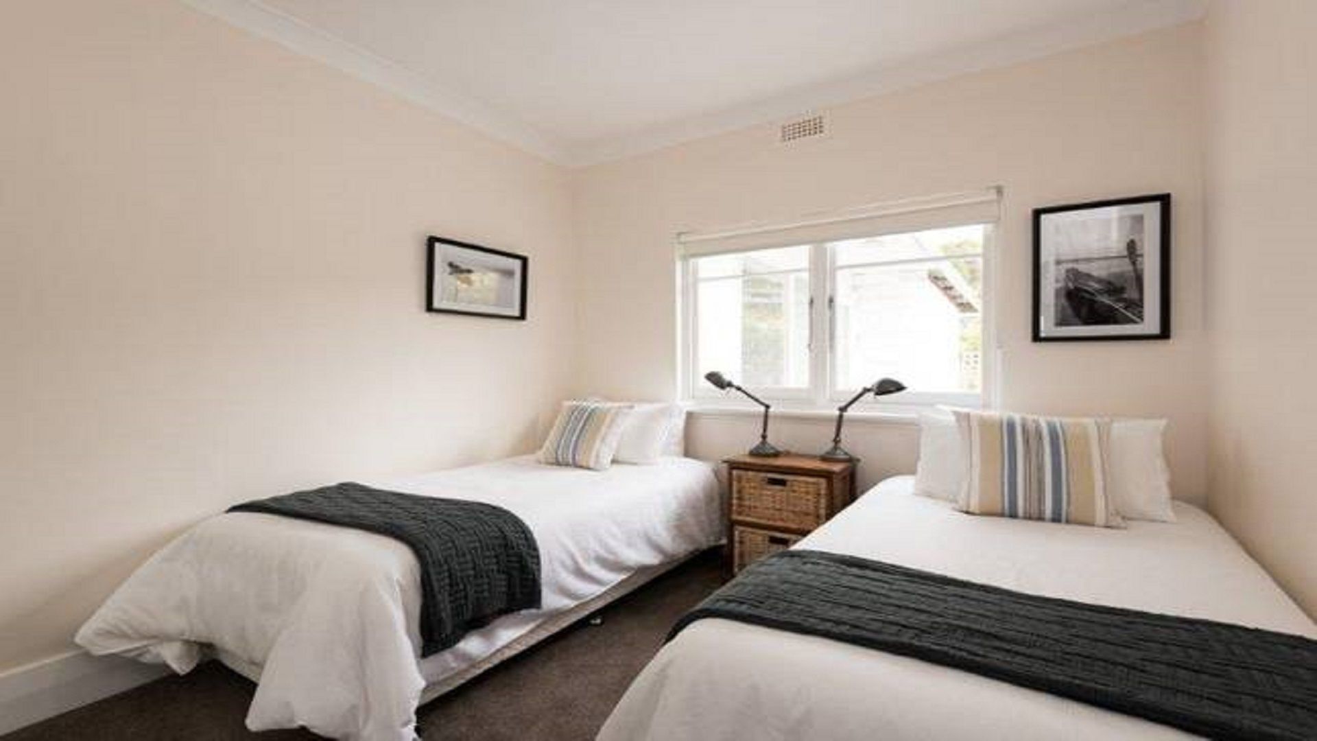 Sunrise at Penguin - beach retreat — image 3