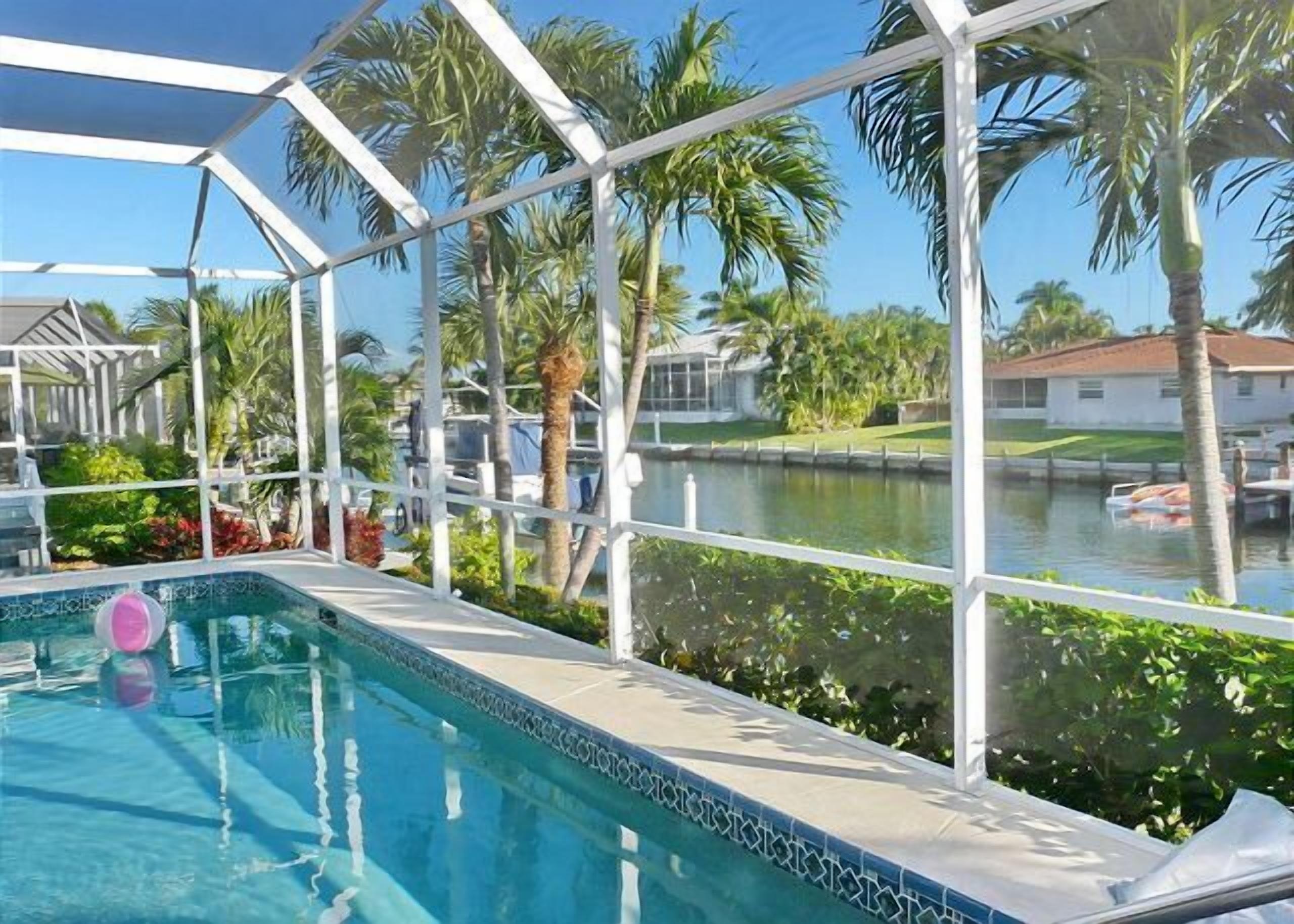 Et oppvarmet basseng