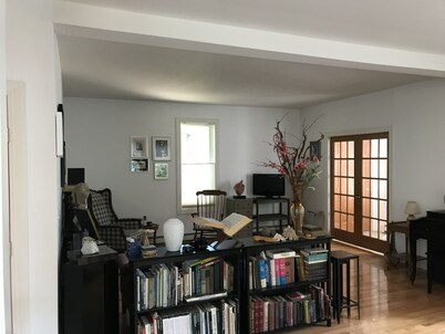 Two bedroom on first floor at the end of a quiet cul-de-sac in downtown
