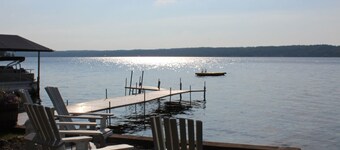 Pas gerenoveerd!  Lakeaholic Wonen op het Canandaigua-meer