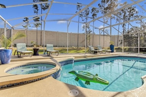 Outdoor pool, a heated pool - Luxury House close to Disney in Golf Resort 31848561 (Davenport)