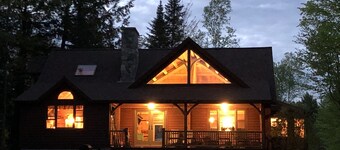 Beautiful, Peaceful Lakefront Home in woods. Canoe, Kayaks, ATV trail access.