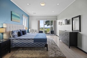 3 chambres, bureau, Wi-Fi, literie fournie