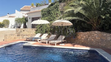 Piscine extérieure