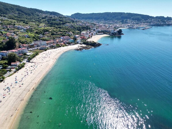 Platja a a prop 