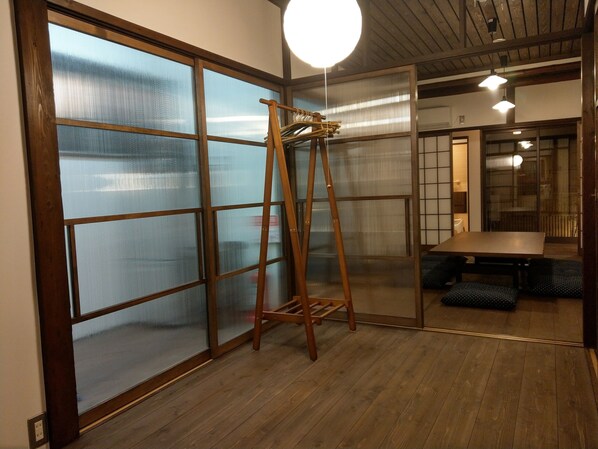 Lobby lounge - Komatsucho 11-41 (Kyoto)