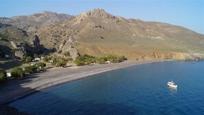 Beach - Amazing stone villa ,2 bedrooms, kitchen, Wc, Wifi, BBQ, garden, veranda,parking (Vasiliki)