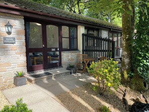 Exterior - Smashing Seaside Bungalow Wifi, Heated Indoor Pool Bar & Facilities near St Ives (Saint Ives)