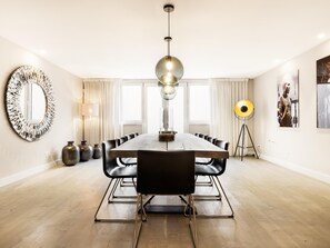 Dining - Villa Luna (Llucmajor)