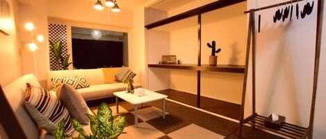 Apartment, 1 Bedroom (MT apartment 301) | Blackout drapes, free WiFi