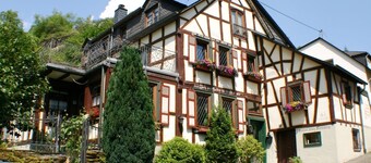 Accogliente casa a graticcio per grandi gruppi / famiglie fino a 17 persone