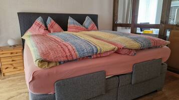 Fer et planche à repasser, Wi-Fi, draps fournis