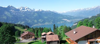 Beatenberg, stor, rolig 1 roms leilighet Wi-Fi / WLAN, balkong, utsikt