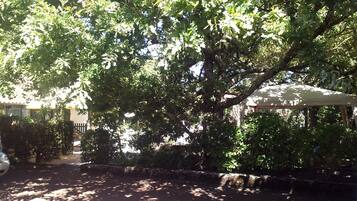 Enceinte de lâhĂ©bergement