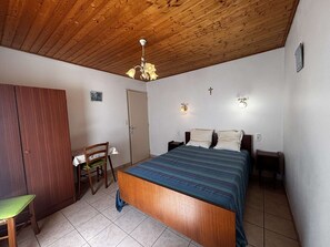 2 bedrooms