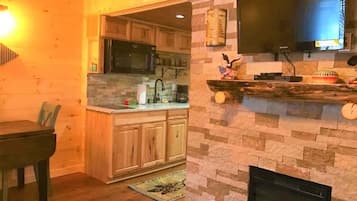 Microwave, oven, stovetop, coffee/tea maker