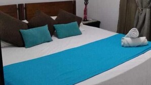 Iron/ironing board, WiFi (free) - Harold's place 201 (San Andrés)