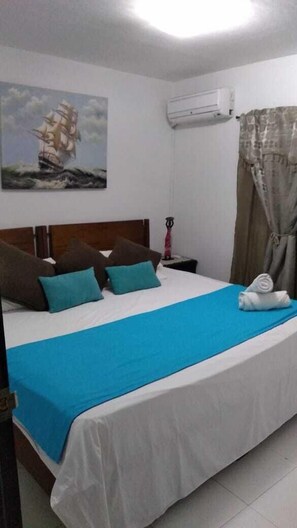 Basic Apartment, 2 Bedrooms, Kitchen